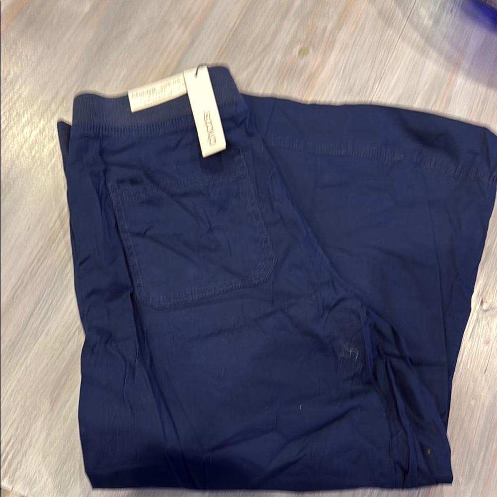 Chico's Wide-Leg Pants in Deep Navy